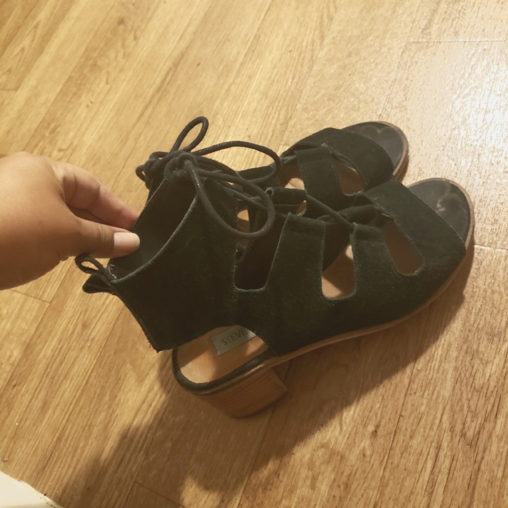 Steve Madden heeled sandal